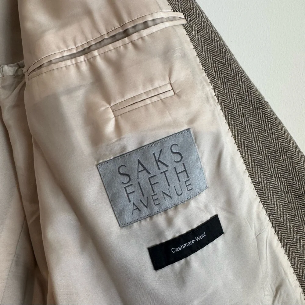 Hugo Boss for Saks Fifth Avenue Bertolucci cashmere wool sports coat blazer 44R